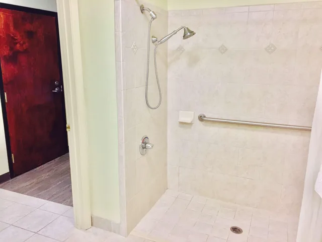 غرفة، Best Western Butner Creedmoor Inn 2/2