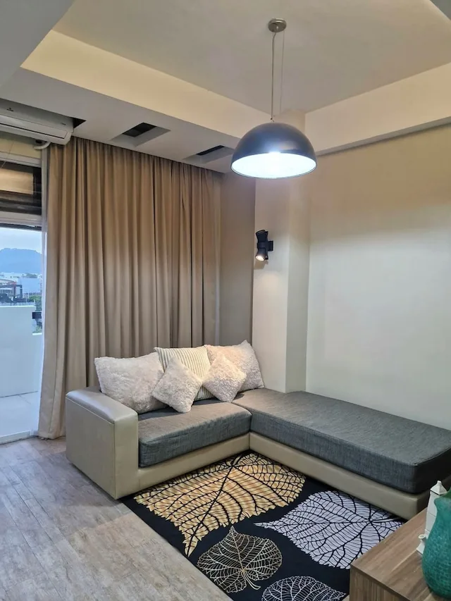 بنتهاوس بريميوم بسرير كينج، F2M Tower 2/5