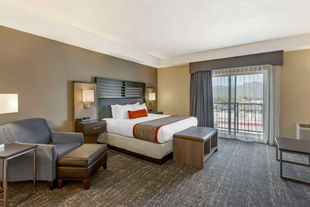 جناح بسرير كينج، Best Western Plus Heber Valley Hotel 1/5