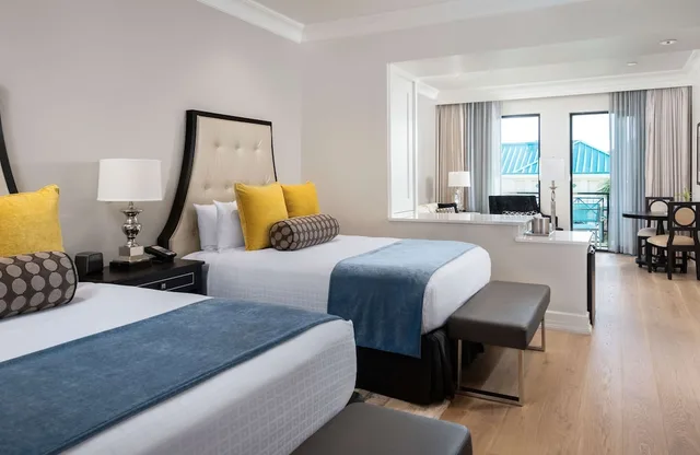 جناح كلوب بسريرين كوين مع أريكة، Inn On Fifth 1/2