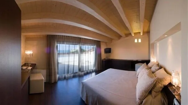 بنتهاوس بسرير كوين بإطلالة على البحر بشرفة، Hotel Europa Monetti 1/1