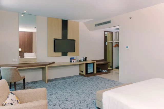 جناح جونيور، Aston Gorontalo Hotel & Convention Center 3/6