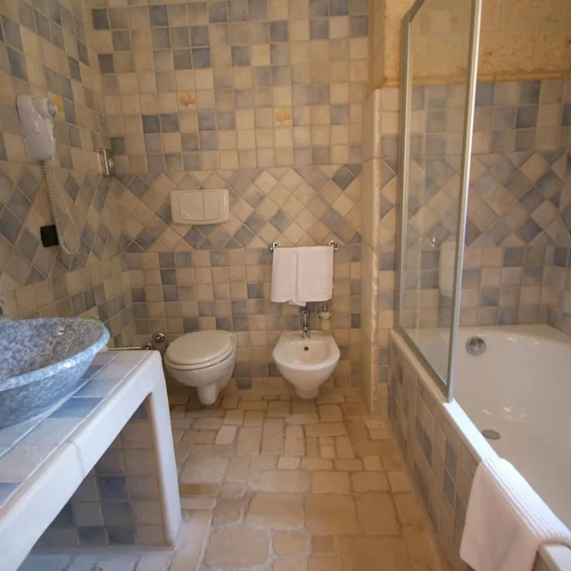 غرفة تنفيذية بسرير مزدوج، UNA Hotels Regina Bari 5/5