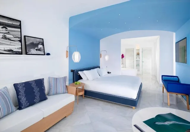 جناح جونيور، Mykonos Grand Hotel and Resort 1/1