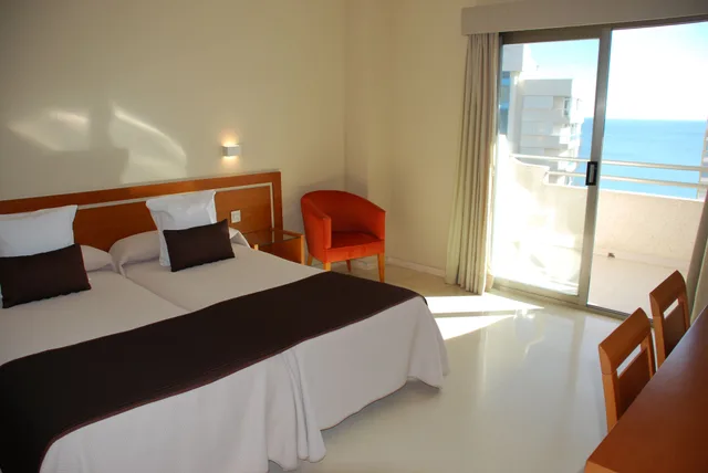 غرفة مفردة بسرير مزدوج، Hotel Santamarta 1/2