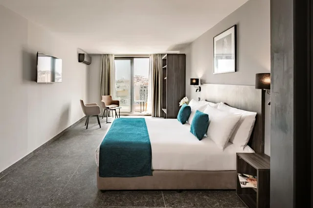 غرفة قياسية بسرير مزدوج أو سريرين منفصلين بإطلالة على البحر، Spinola Hotel 4/7