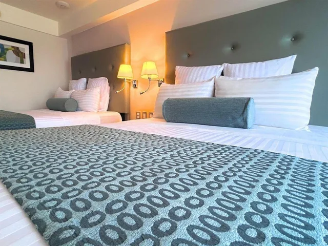 جناح بسرير كينج بحوض استحمام، Grand Cantalagua Hotel Morelia, BW Signature Collection 3/8