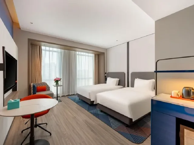 غرفة بسريرين مزدوجين، Holiday Inn Express Haimen City Center By IHG 1/6