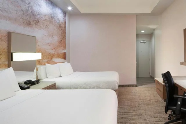 Room, 2 Queen Beds, Stadium View, Accessible, Hotel Courtyard By Marriott el Paso Downtown Convention Center 2/3