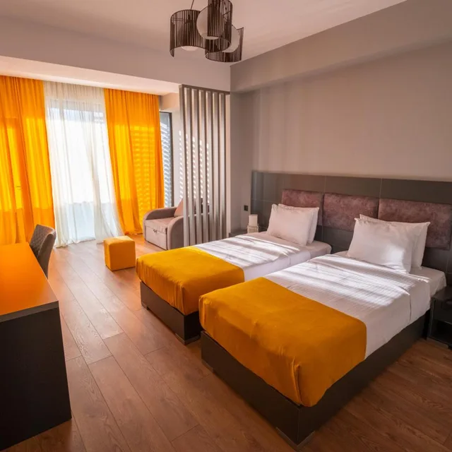 Deluxe, Double or Twin Bed, Balcony, Jazz Hotel 1/8