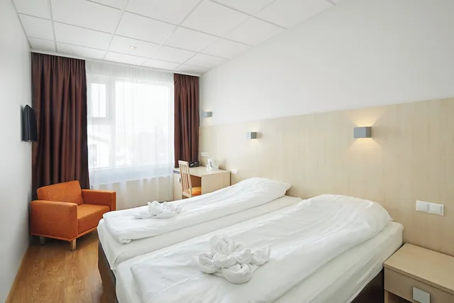 Standard, Double Bed, Hotel Klettur 2/9