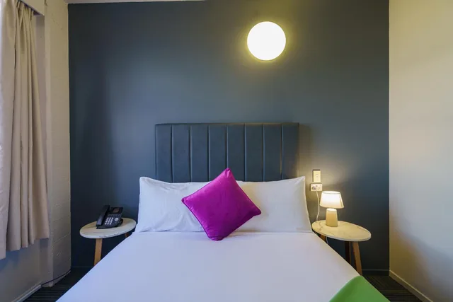 غرفة قياسية بسرير كوين وسرير فردي، Ibis Styles Invercargill 21/25
