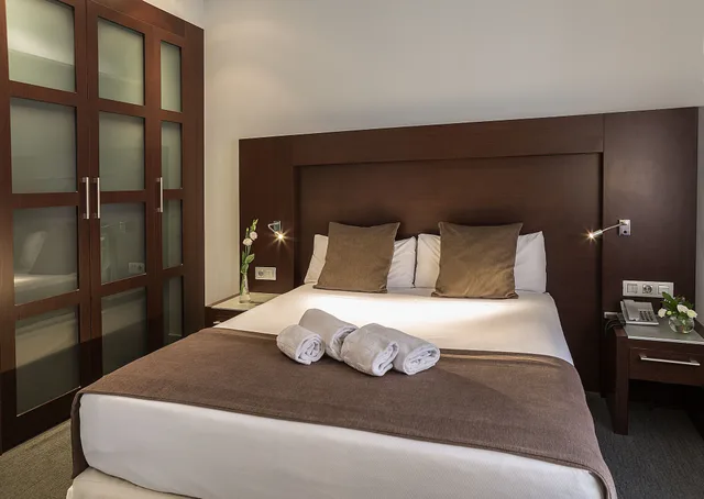 غرفة قياسية، Hotel Madanis Liceo 1/10