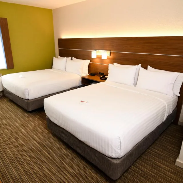 جناح بسريرين، Holiday Inn Express Hotel And Suites Port Clinton Catawba Island 2/10