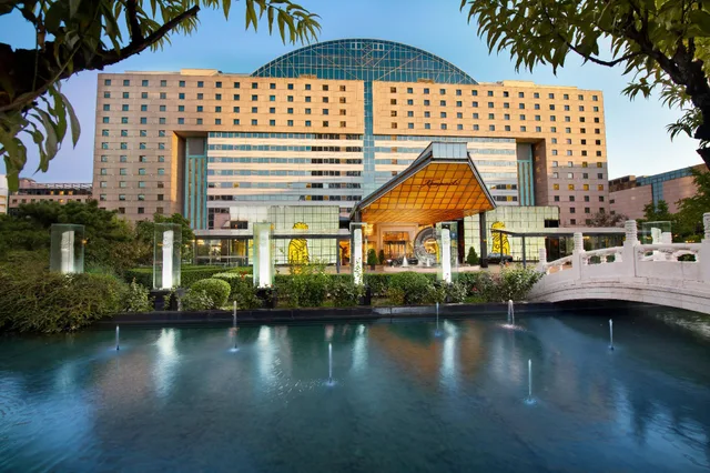 Room Assigned on Arrival, Kempinski Hotel Beijing Yansha centre 1/1