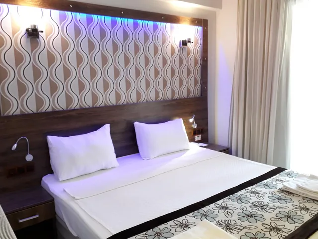 غرفة قياسية بسرير مزدوج أو سريرين منفصلين بشرفة، Dolphin Apart Hotel Sarigerme 8/10