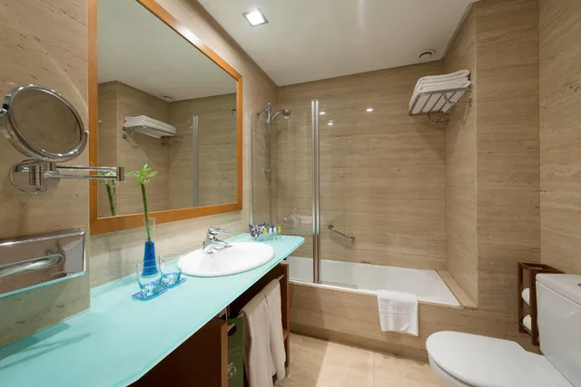 جناح، Hotel Murcia Rincon de Pepe Affiliated by Melia (ex Tryp Murcia) 8/9