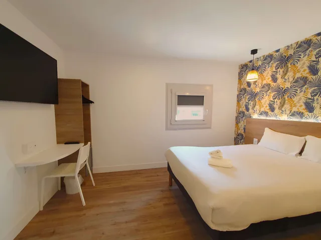 غرفة عائلية بسرير مزدوج وسرير بطابقين، KYRIAD DIRECT Toulon Ouest La Seyne sur Mer 2/4