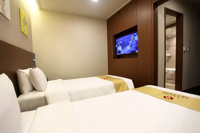غرفة عائلية بسرير مزدوج وسريرين منفصلين، Hotel Skypark Myeongdong Ii Seoul 10/10