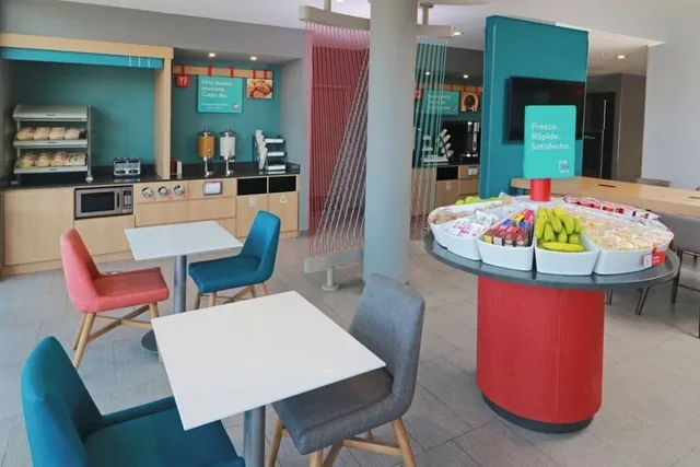 avid hotel Queretaro Centro Sur by IHG، سانتياغو دي كويريتارو 31/50