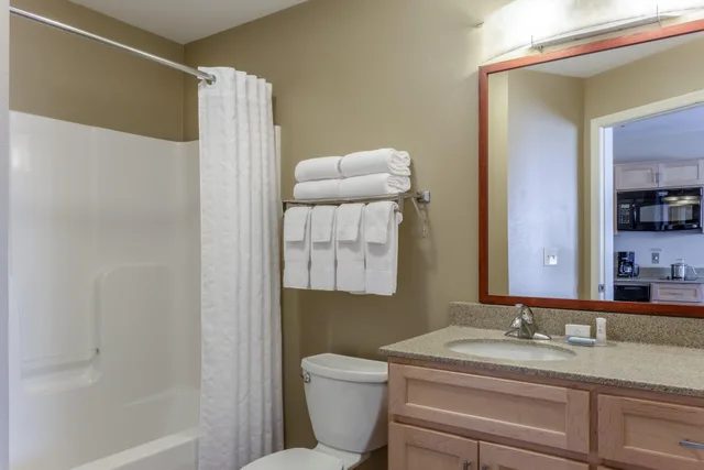 استوديو بسريرين مزدوجين، Candlewood Suites Minot 3/4