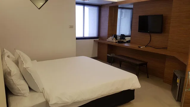 غرفة قياسية بسرير مزدوج، Loyy Hotel 10/10