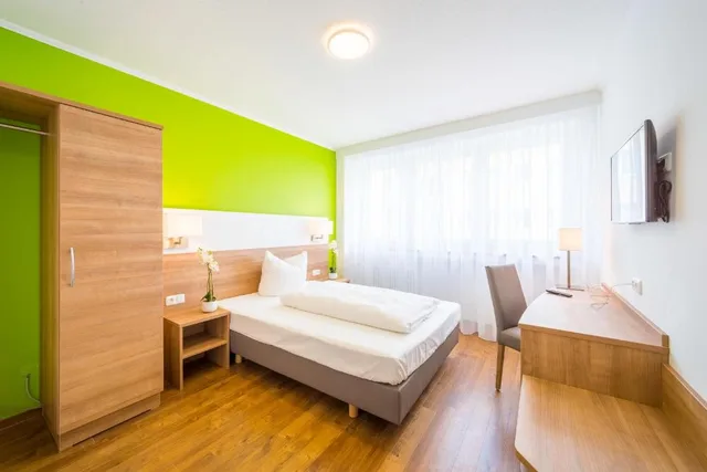 غرفة كومفورت مفردة، HOTEL S16 1/6