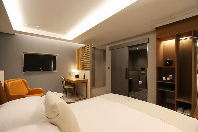غرفة ديلوكس بسرير مزدوج، Dongdaegu Station Eastern Hotel 1/10
