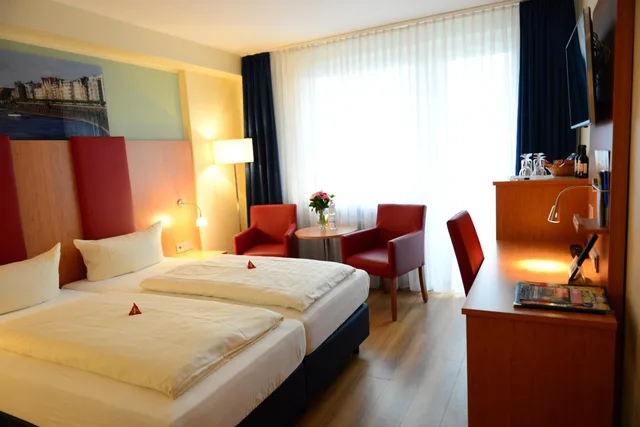 غرفة بسرير مزدوج بشرفة، Hotel National Dusseldorf 3/7