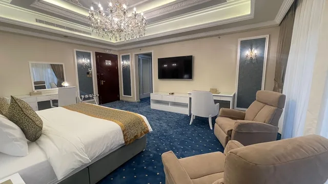 جناح تنفيذي بسرير كينج، Remaj Hotel 2/3