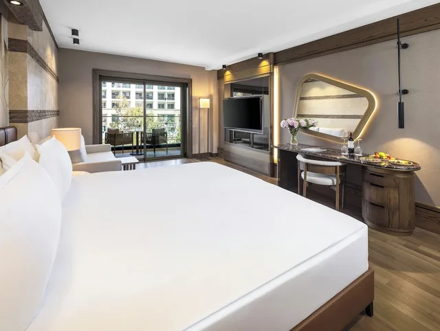 Superior, King Bed, Lateral Side Sea View، Kempinski Hotel The Dome Belek 1/6