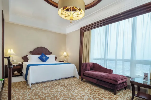 غرفة تنفيذية مفردة بسرير كوين، Regal Palace Hotel 1/1