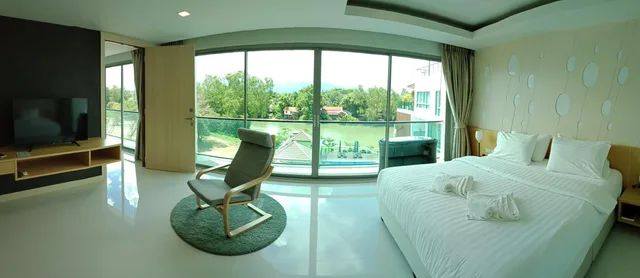 غرفة عائلية بشرفة، The Peak Chanthaburi Hotel 2/3