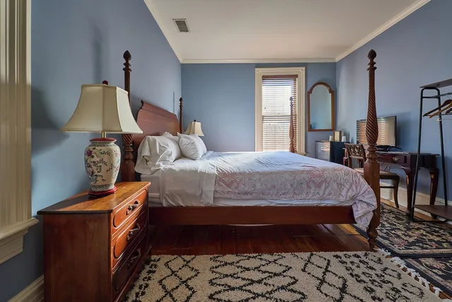غرفة بسرير كينج، The Millerton Inn 1/1
