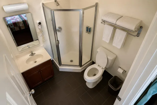 1 Suite King Bed Non-Smoking Jacuzzi Tub، Deerfield Inn & Suites Arkansas Near Blytheville I 55 7/7