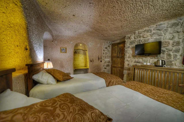 Cave, Family, Suite, Queen and Twin Beds, Sofa، Taka Ev Cave Hotel & Guest House 5/6