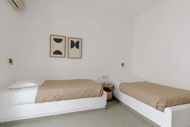 2 Bedrooms, Family, Double and Twin Beds, Garden View, 2 Bathrooms، Pnoi Hotel 4/5