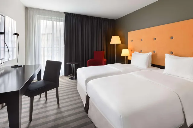 غرفة قياسية بسرير مزدوج، Radisson Blu Sobieski Hotel 1/4