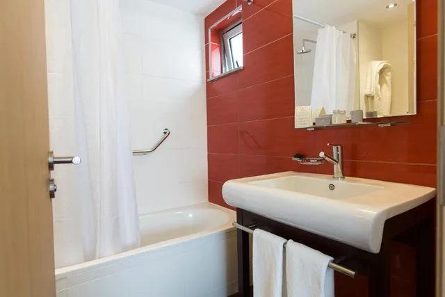 شقة عائلية، Regency Way Montevideo Hotel 1/1