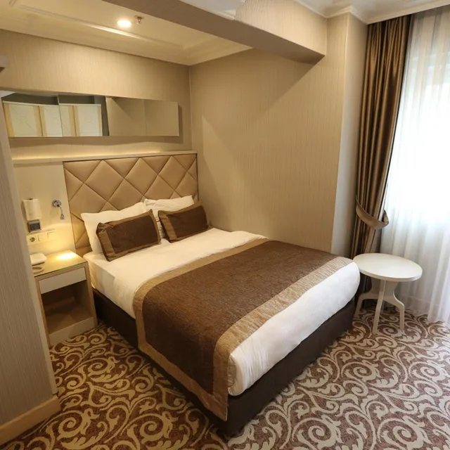 غرفة بسرير مزدوج، Alpinn Hotel 3/6