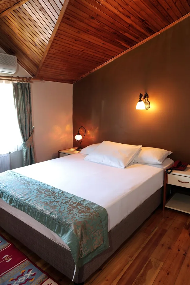 غرفة اقتصادية مفردة بسرير مزدوج، Sur Hotel 7/10