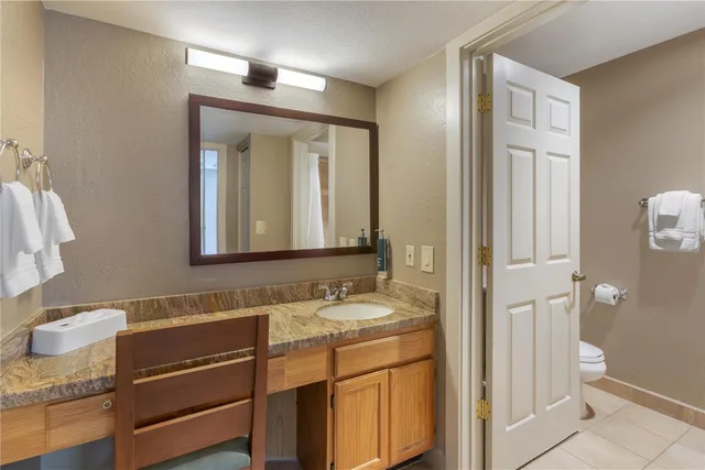 1 Bedroom, Deluxe, Suite, King Bed, Accessible, Hilton Vacation Club Villas de Santa Fe 3/4