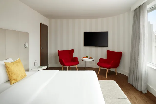 Suite, Single, Avani Frankfurt City Hotel 2/12