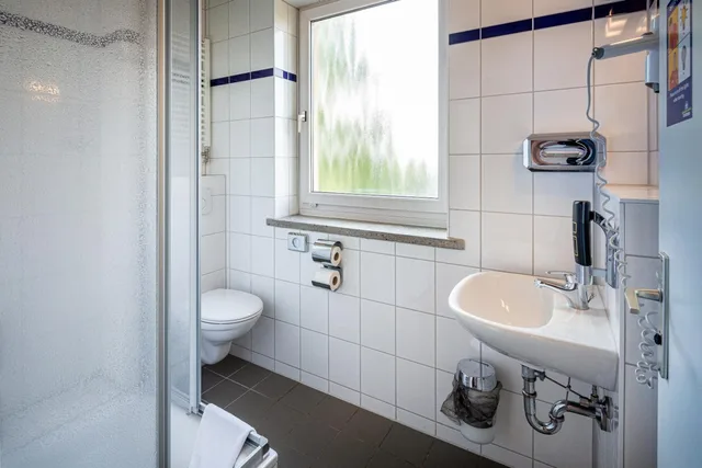 غرفة مفردة، a&o Hostel Weimar 6/12