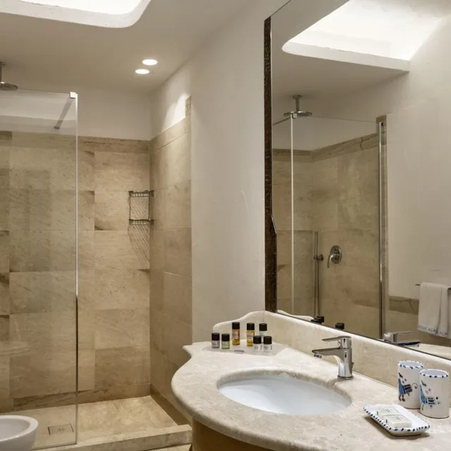 جناح جونيور ديلوكس، Club Hotel Baja Sardinia 3/3