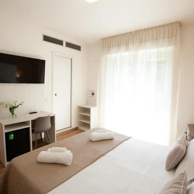 غرفة قياسية بسرير مزدوج أو سريرين منفصلين، Hotel Maestri 8/10