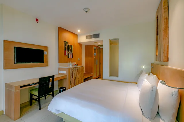 غرفة بسرير كينج لذوي الإعاقة، HOLIDAY INN RESORT BARUNA BALI 1/2