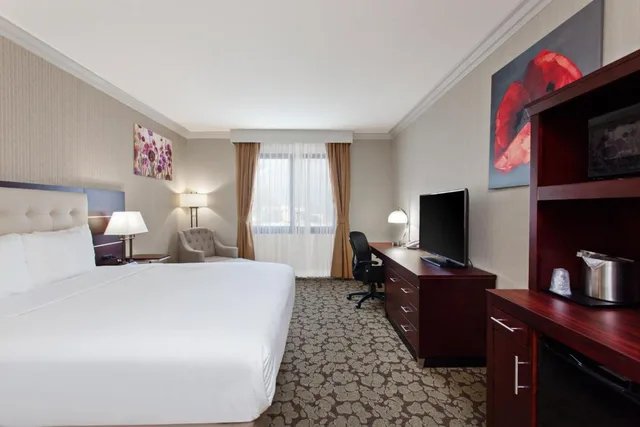 غرفة بسرير كينج، Holiday Inn El Monte - Los Angeles 2/5