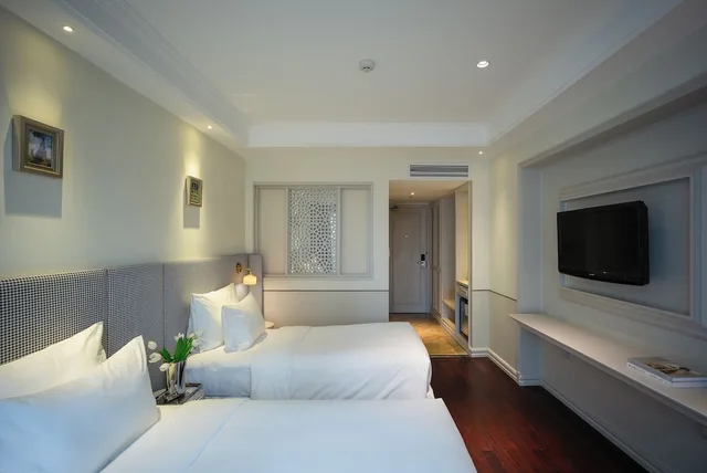 Room, Twin Beds, Chic Wing، Le Jardin Hotel Haute Couture 1/5