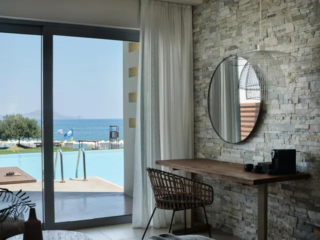 Bungalow, Water Front, Shared Pool، Sentido Port Royal Villas and Spa - Adults Only 5/5